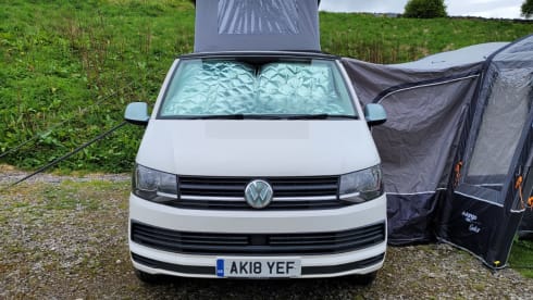Jeff – VW Campervan - 6 seats