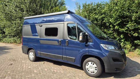 Cozy, nice camper (2025) with air conditioning - solar panels - 3 persons