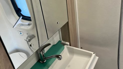 Delilah – 4 berth Fiat campervan BRAND NEW 2025