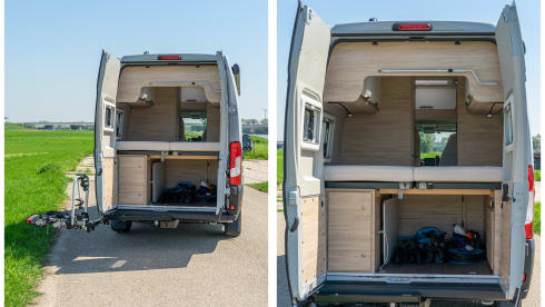 Easy Rider XL Knaus – Super luxurious new spacious bus camper, for tall people, automatic
