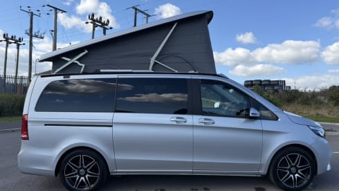 Molly – 4 berth Mercedes-Benz Marco Polo campervan from 2019