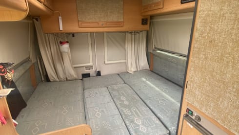 Albano – 2p Fiat campervan uit 2001