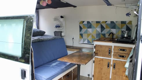 AdVANture – 2p Ford campervan from 2008