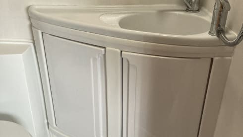 6 berth Swift Escape 686