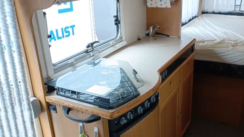 4p Dethleffs integrated uit 2000