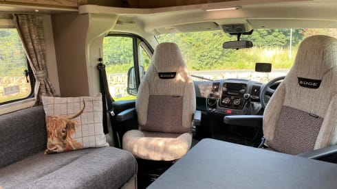 Swift 464 – Swift Edge 464, 4 Berth Motorhome With Bike Rack 