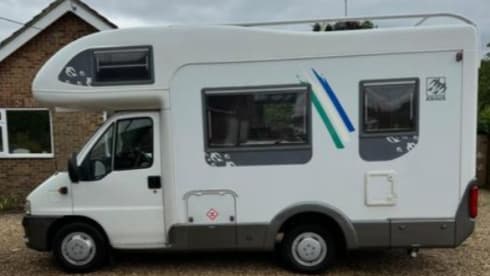 Lana – 4 berth Fiat alcove from 2003