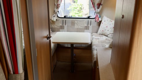 Nessie – A Beautiful Swift Escape 6 Berth…