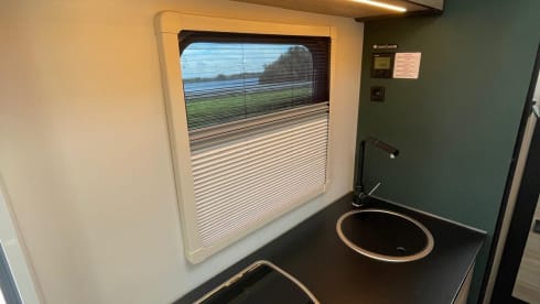 Queen K – Nieuwe 6-persoons alkoofcamper uit 2026