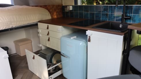 Beluga – volledig uitgeruste en onbeperkte off-grid 2p zelfbouw fiat