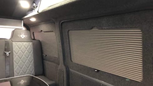 Rhino – VW 6.1, DSG, 4 WD, 199bhp, LED Lights.