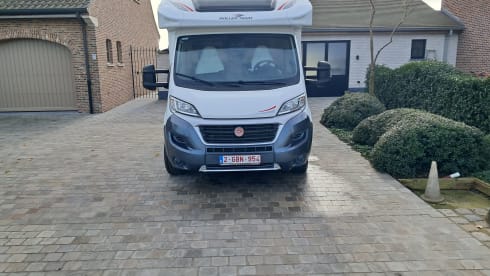 5p Fiat semi-integrated uit 2018