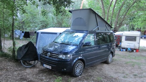 4p Volkswagen bus from 2013