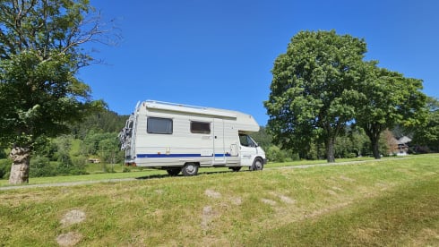Ons oude trouwe campertje – 4p Elnagh alcove from 1993