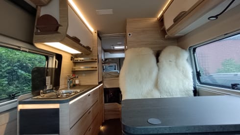 Comfortable Knaus Camper – For a carefree and comfortable road trip!