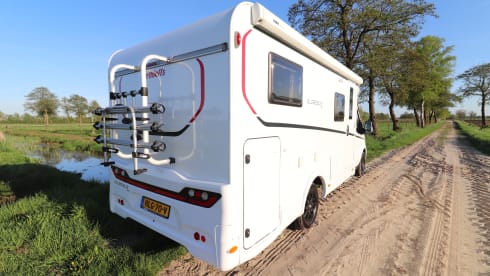 Ons 2e huisje – 3p Dethleffs semi-integrated from 2024
