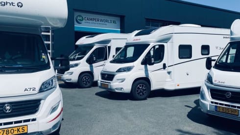 DUIN – Dethleffs Just 90 T7052 EBL Manual transmission | 2021 | 4 people