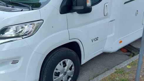 WoMi – Motorhome, semi-integrated Carado