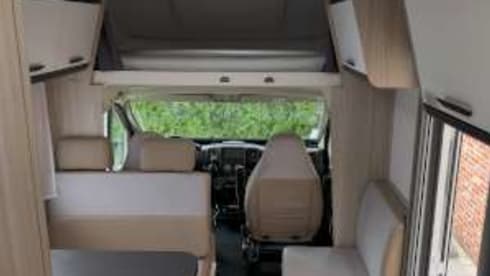 King Camper – 5p Sun Living alcove uit 2021