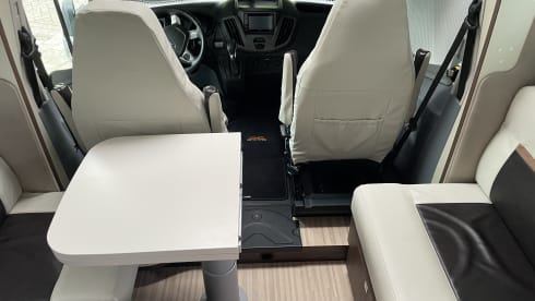 luxe – 3p Benimar semi-integrated from 2021 170 hp automatic
