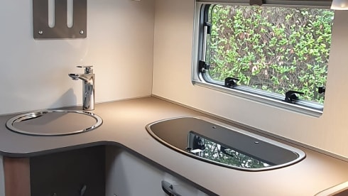 New Bürstner motorhome for 4 people
