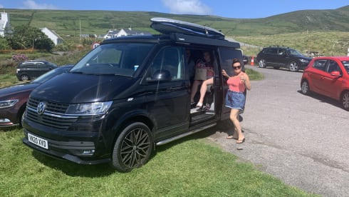 * Automatic* 4 berth VW camper with all mod cons
