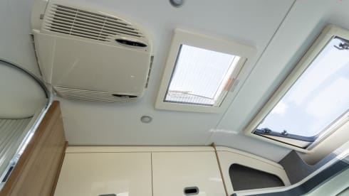 Compact luxury Sun Living semi-integrated from 2020