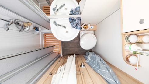 SUNLIGHT A70 Adventure (5 persons / trailer hitch / 2x Isofix))