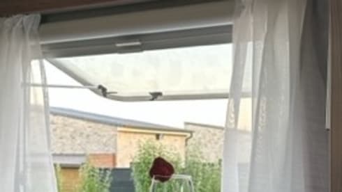 1 year old Weinsberg Pepper Suite MB 4 persons