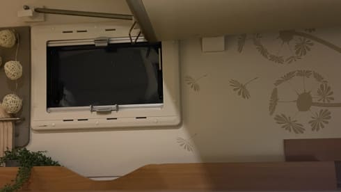 Comfort, luxe en ruimte!! maar ook compact.  – 4p Hymer bus from 2005