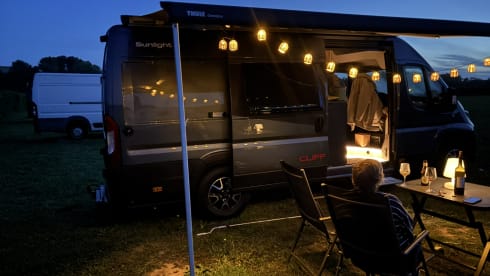 TalisIVIan – Peugeot bus 6m40 from 2025 - 2 persons