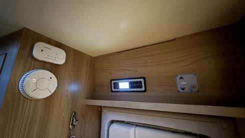 Alexander – 6 berth Bailey semi-integrated from 2016