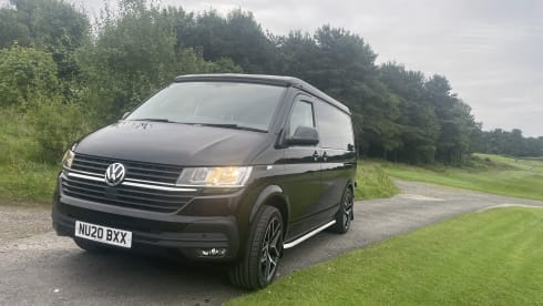 Vincent vangooo – 4 berth Volkswagen campervan from 2020