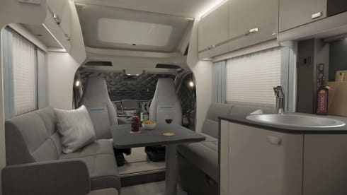 Swift Voyager 594 4 Berth 4 seatbelts Modern Luxury Motorhome 