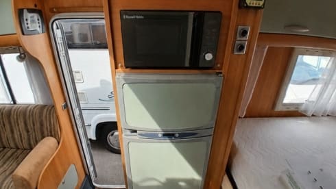 The Memory Maker – Cosy 4 Berth Motorhome