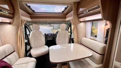 3 berth Motorhome Rapido 640