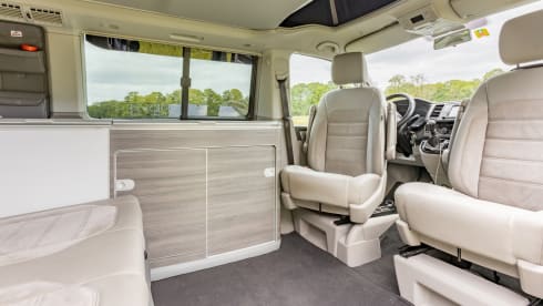 Volkswagen T6 California Ocean 4x4 OFF ROAD!