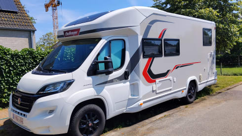 4p Challenger automaat semi-integrated 210 pk uit 2021