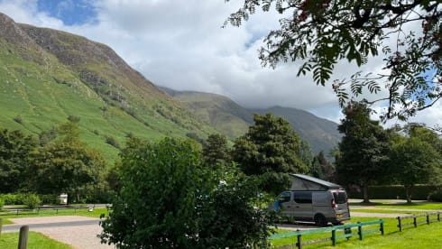 Arnie – 4 berth Renault campervan 