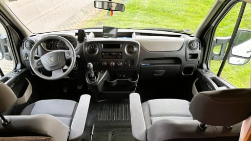 6Pers. Pack your bags and ENJOY! The rest is there.