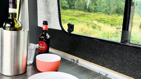 LWB – 4-5 berth Mercedes-Benz Sprinter 2013