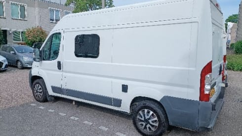 romantic campervan 2p 