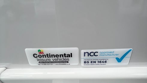 5 berth immaculate Ford Roller Team 747 Automatic new to hire October 2023