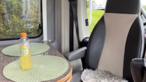 Posseltje – 2+1 pers. Pössl road camper bus from 2013