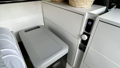 Bulli Ruby – Volkswagen T5 (2012) for 2 people
