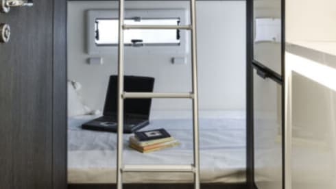 Ocean – 6 berth Roller Team  Auto