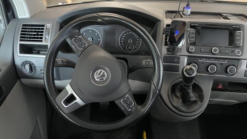Tortuga – Off-Road Volkswagen Transporter T5 Camper