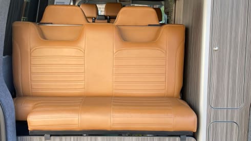 Gray – VW T6 Campervan - 4 Berth