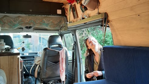 Groenling – Ford Transit - camper in army vehicle