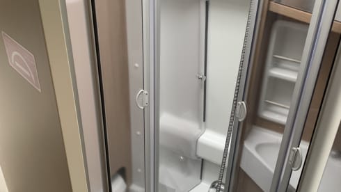 Malibu – Malibu Van 640 LE charming GT sky view